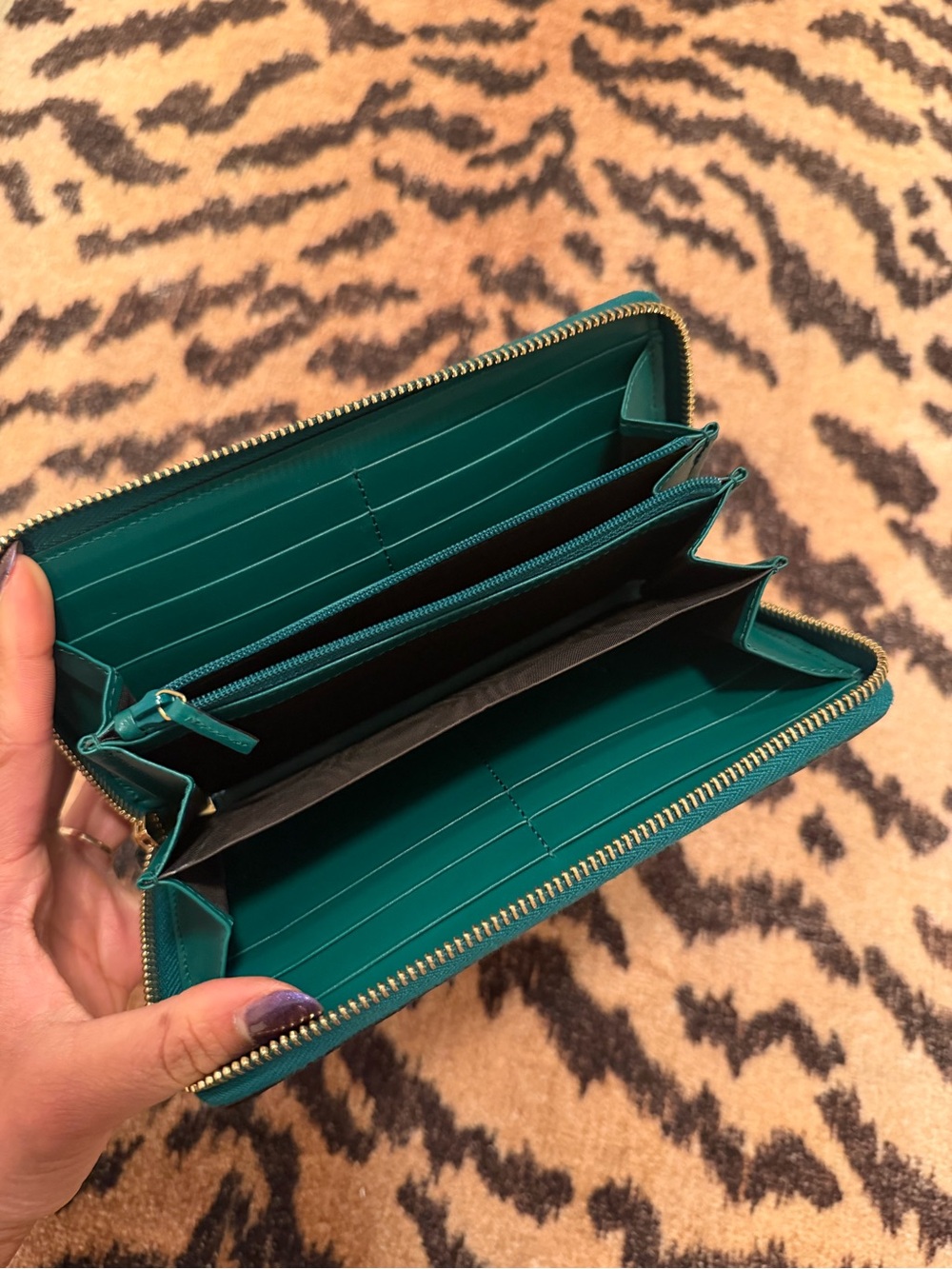 Gucci Guccissima Teal Green Leather Zip Around Wallet PRISTINE with COA! - Picture 2 of 7